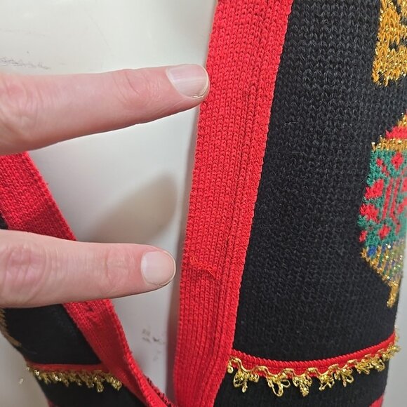 FLAW NWT VTG Sweater Loft Ugly Christmas Vest Dead Stock Knit Golden Details - Picture 2 of 8